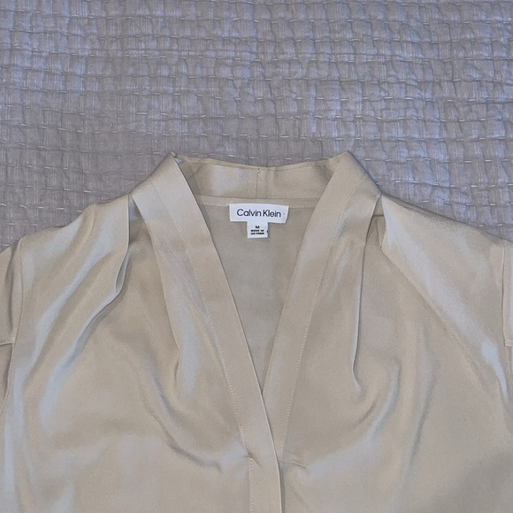 Calvin Klein top, size medium - Picture 5 of 6